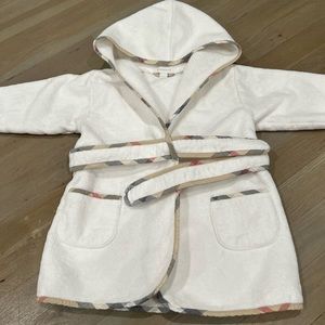 Burberry Baby robe, 18m